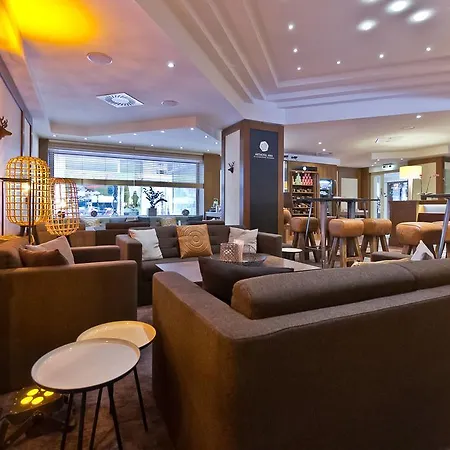 奥林匹亚公园安娜艺术酒店 酒店 4*