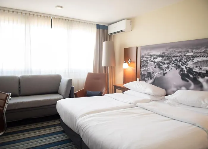 Arthotel Ana Im Olympiapark Otel Münih