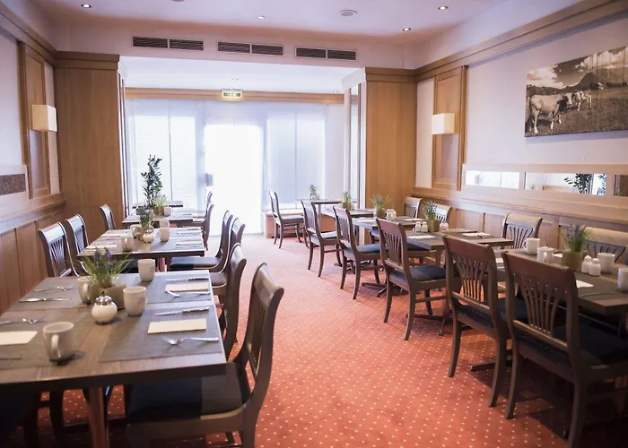 Arthotel Ana Im Olympiapark Otel 4*