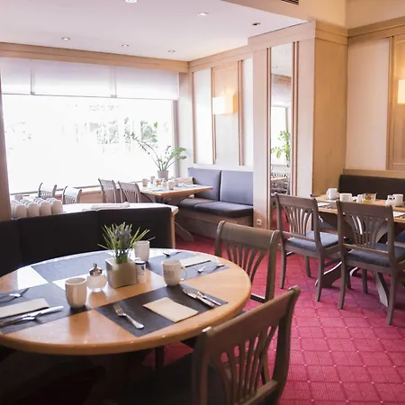 Arthotel Ana Im Olympiapark Hotel 4*